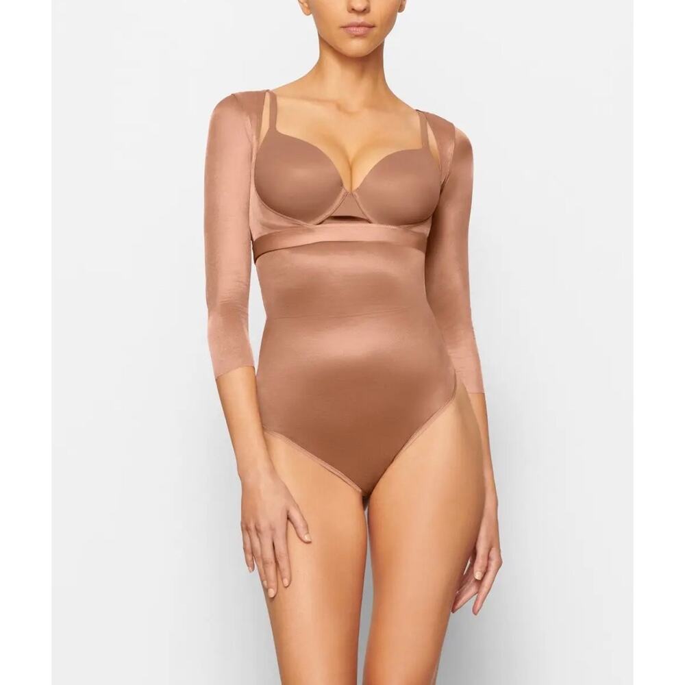 SKIMS Simply Bare Open Bust Arm Shaper Sienna Medium Sheer Sleeves